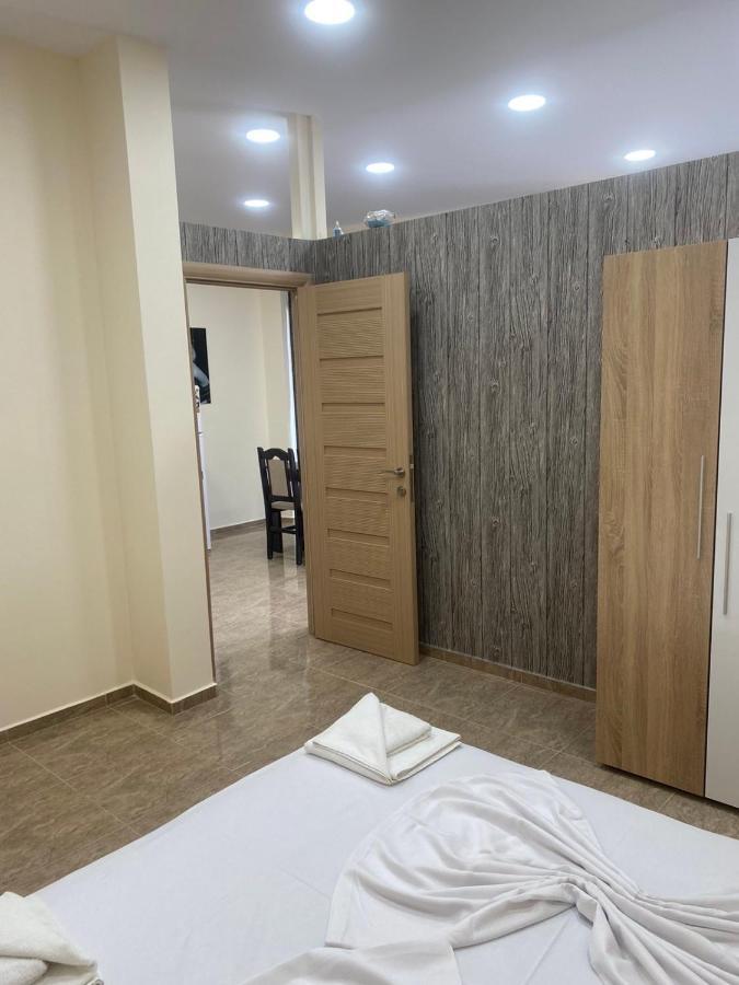 פומורי Golden Sea View Apartments מראה חיצוני תמונה