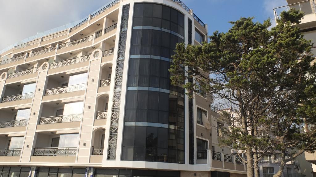 פומורי Golden Sea View Apartments מראה חיצוני תמונה