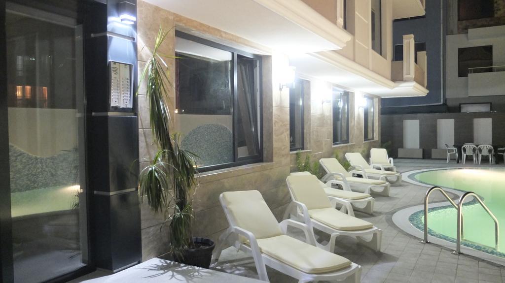 פומורי Golden Sea View Apartments מראה חיצוני תמונה