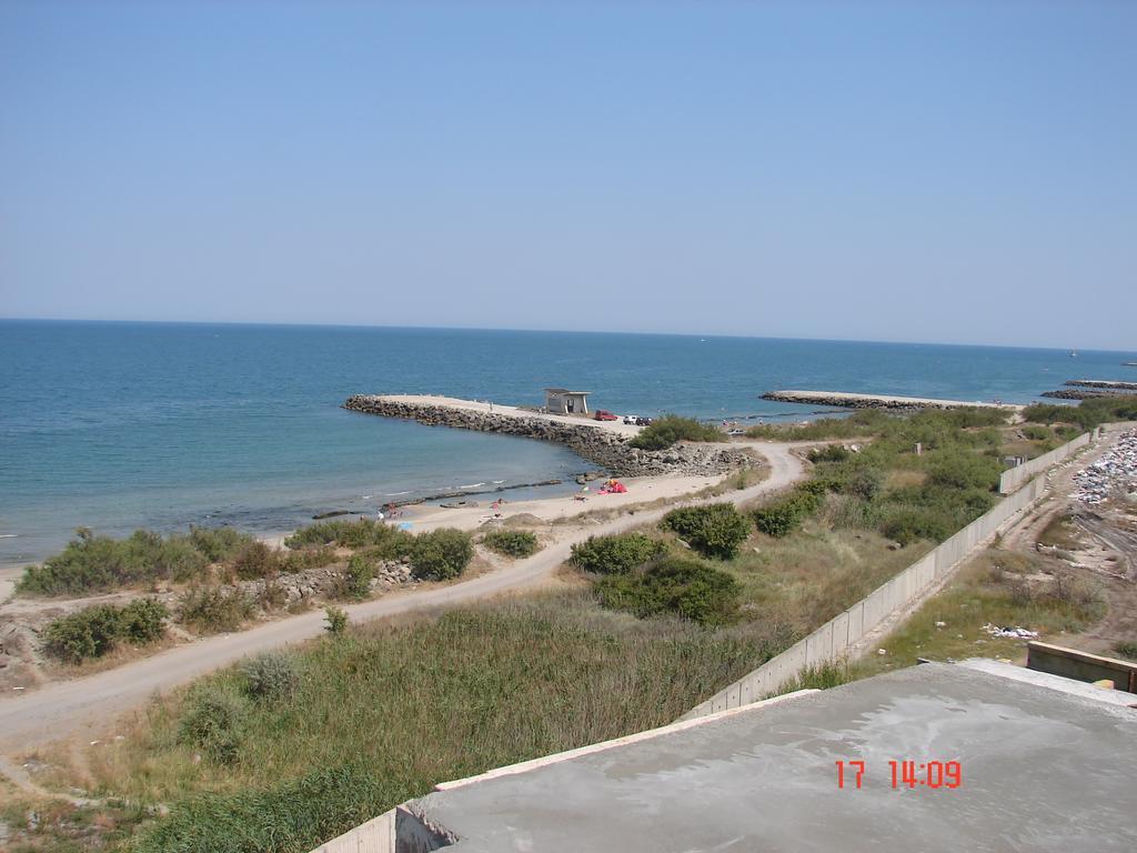 פומורי Golden Sea View Apartments מראה חיצוני תמונה