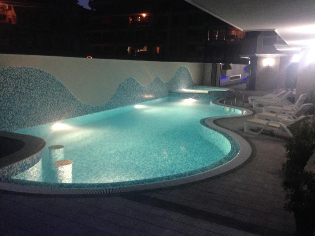 פומורי Golden Sea View Apartments מראה חיצוני תמונה