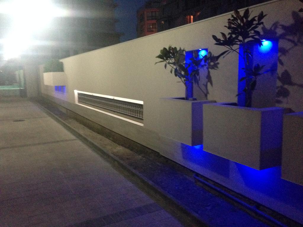 פומורי Golden Sea View Apartments מראה חיצוני תמונה