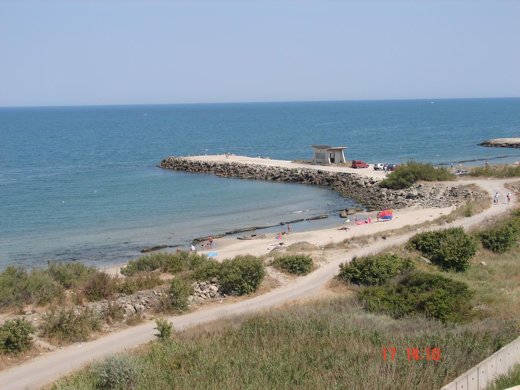 פומורי Golden Sea View Apartments מראה חיצוני תמונה