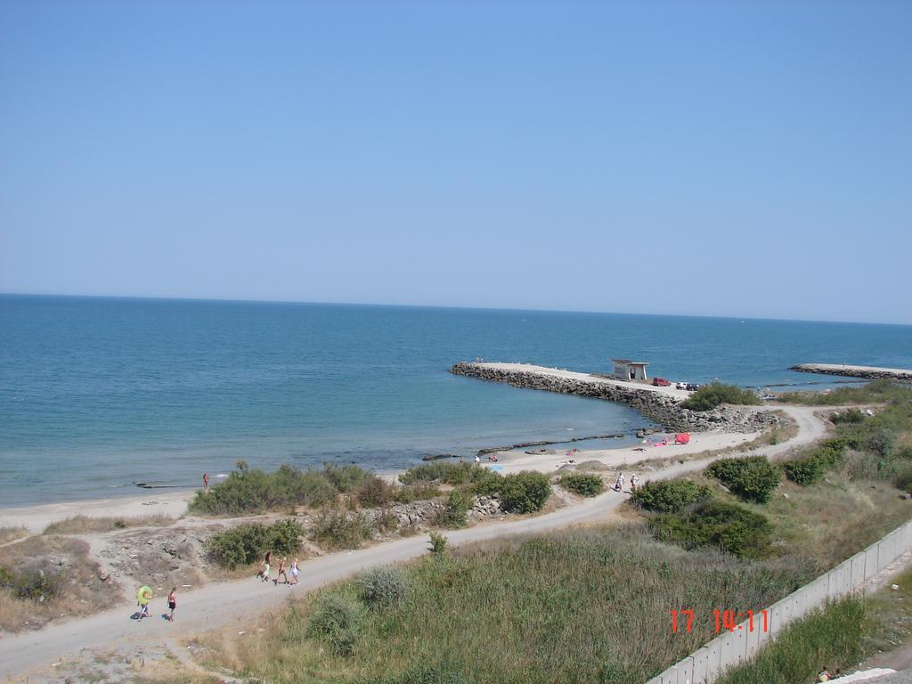 פומורי Golden Sea View Apartments מראה חיצוני תמונה