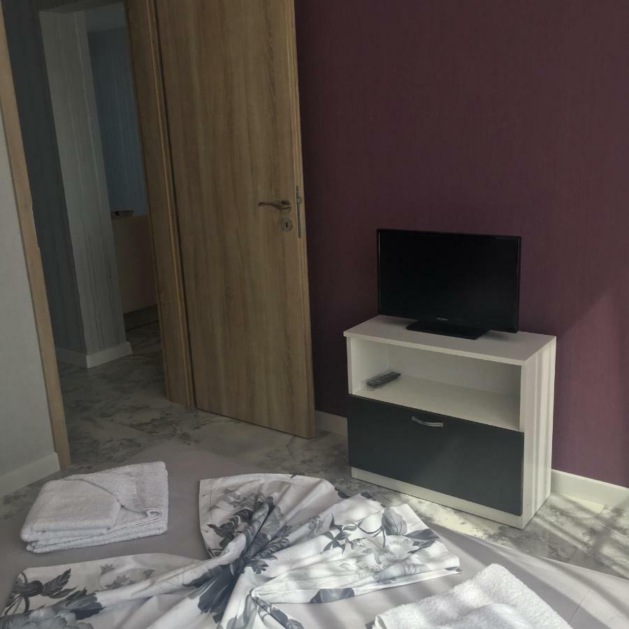 פומורי Golden Sea View Apartments מראה חיצוני תמונה